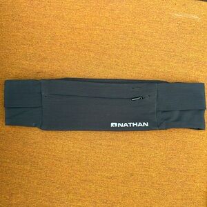 Nathan ZipsterMax Running Belt